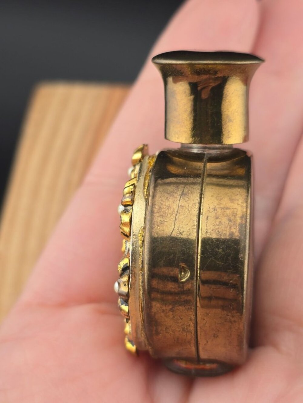Vintage Gold Metal Floral Perfume Bottle With Faux Pearl Accents 2"  Empty - Picture 3 of 9